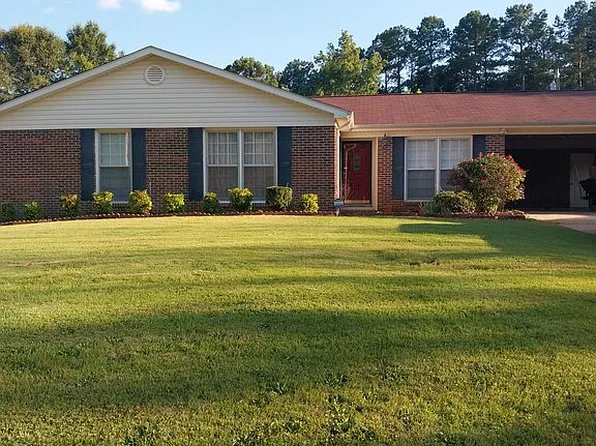 1005 Magnolia Dr, Sylacauga, AL 35150