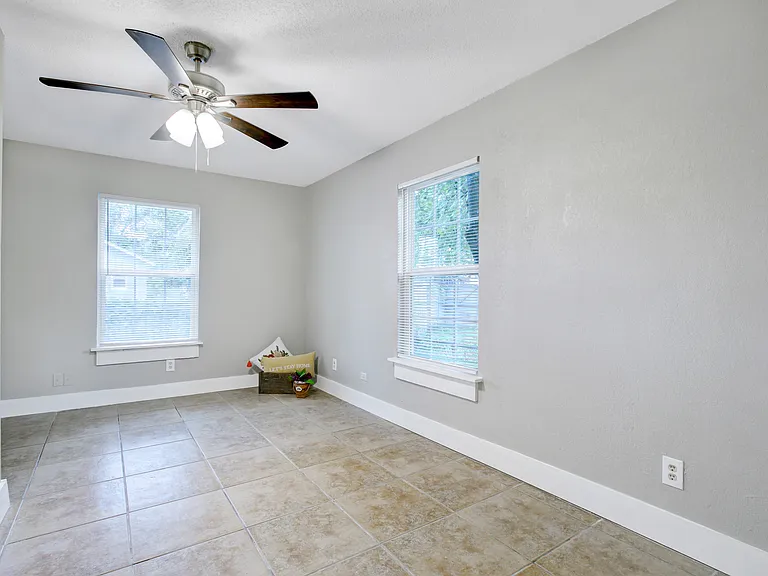 438 Pruitt Ave #1 — Photo 11