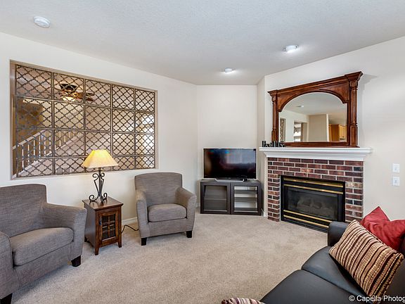 2nd image of 2264 NE 14th Pl