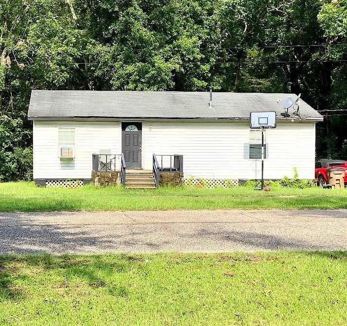 2nd image of 7292 Bowers Ln