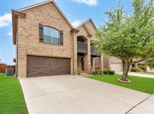 3936 Lazy River Ranch Rd, Fort Worth, TX 76262