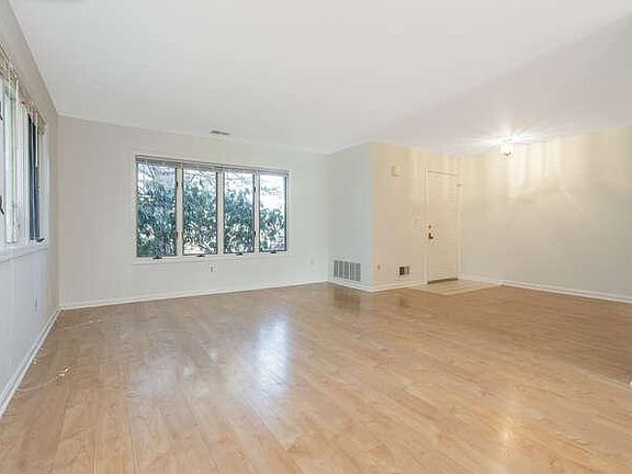 Interior - Living Area