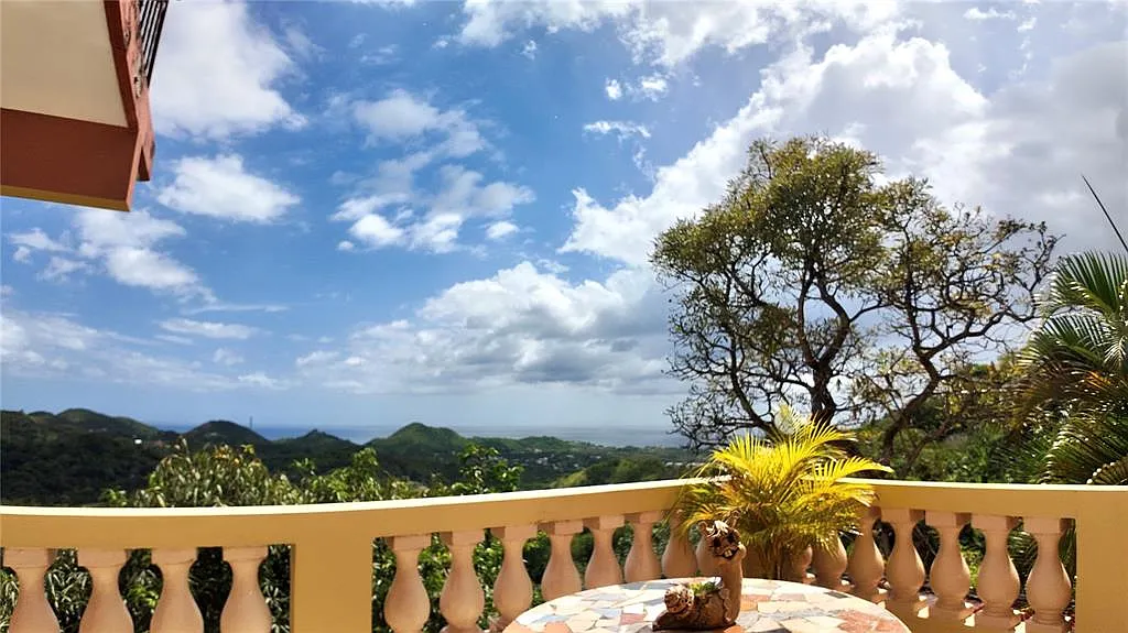 2 bed, 1.0 bath, 1200 sqft, $2,000 — Photo 1