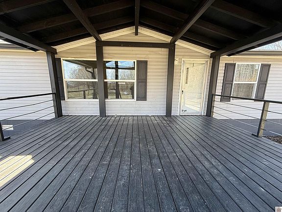 3rd image of 111 Vincent Rd