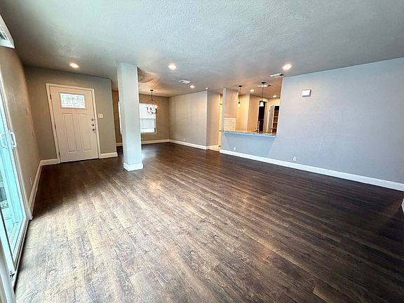 5th image of 9935 Misty Plain Dr