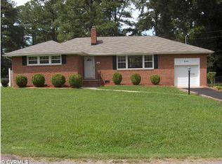 525 Oak Hill Rd, Petersburg, VA 23805