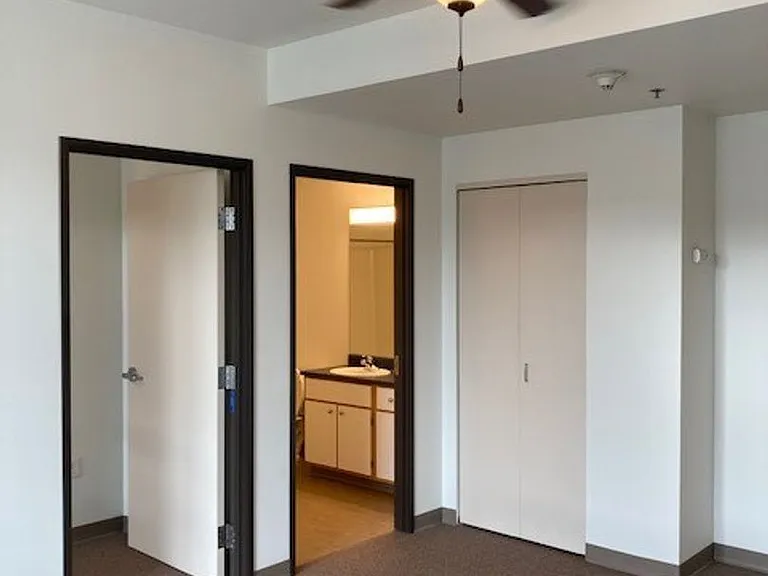 2001 NW Monroe Ave #312 — Photo 10