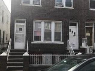 572 E 94th St, Brooklyn, NY 11236