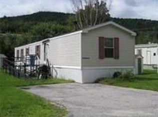 39 Dublin St, Gorham, NH 03581