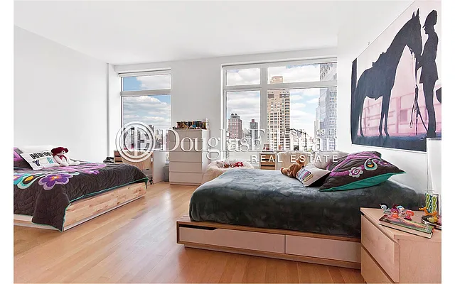 Rented by Douglas Elliman | media 10
