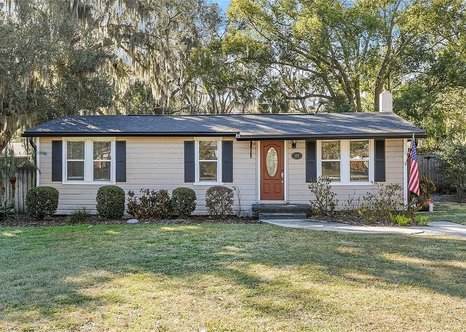 1st image of 173 E FLOYD AVENUE