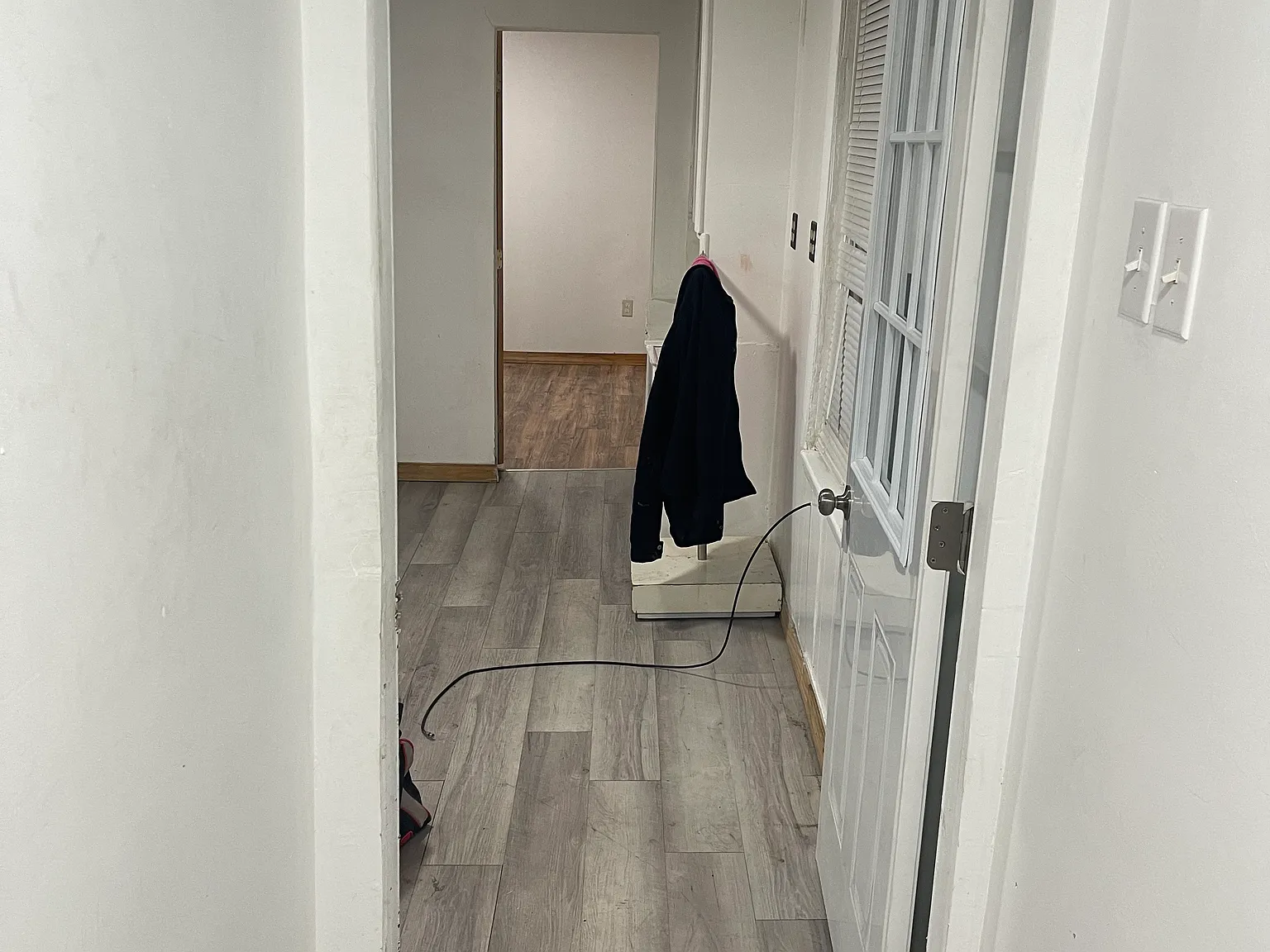 1 bed, $926 — Photo 3