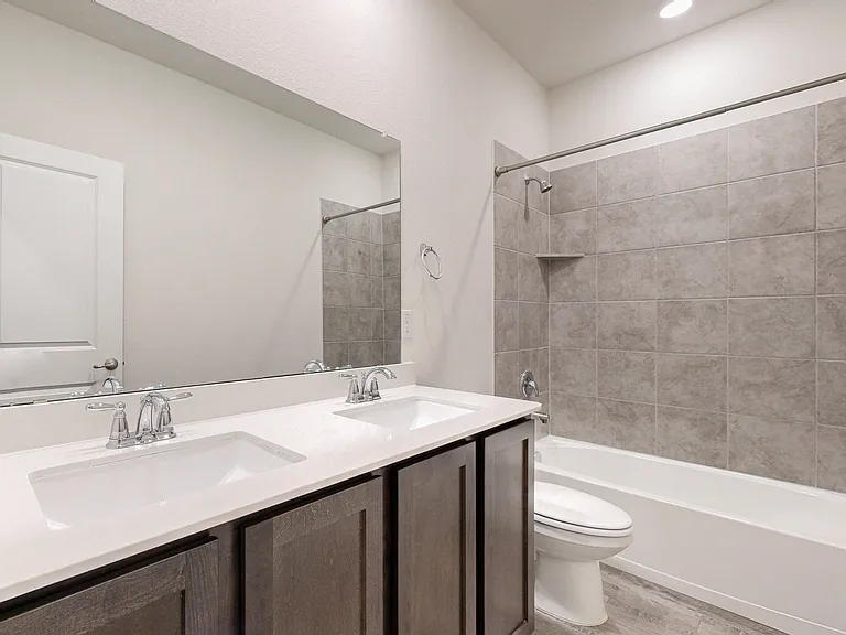 10925 Klondike Ln — Photo 16