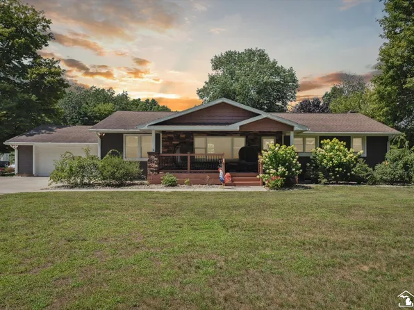 8092 Summerfield Rd, Petersburg, MI 49270