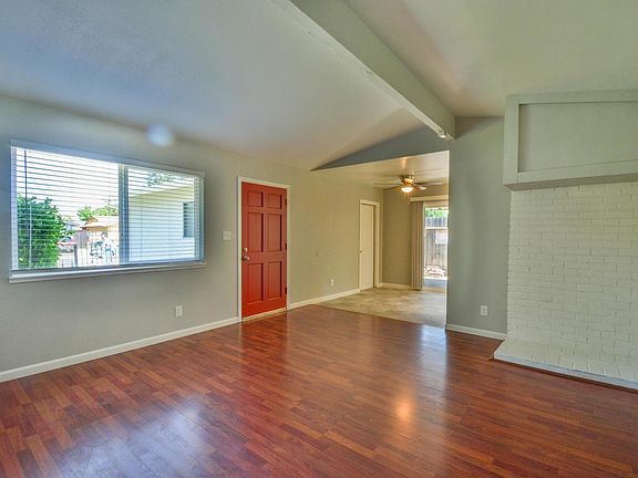 2nd image of 1912 Westmora Ave