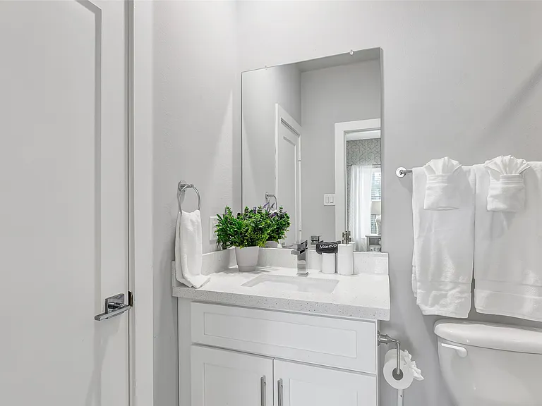 1310 Roberts St #1310 — Photo 17