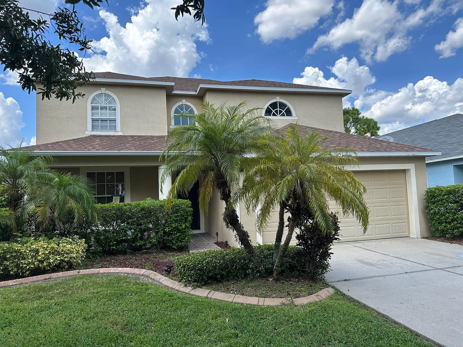 8417 Canterbury Lake Blvd — Photo 2