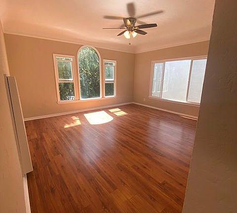 5th image of 1465 S Shenandoah St #8