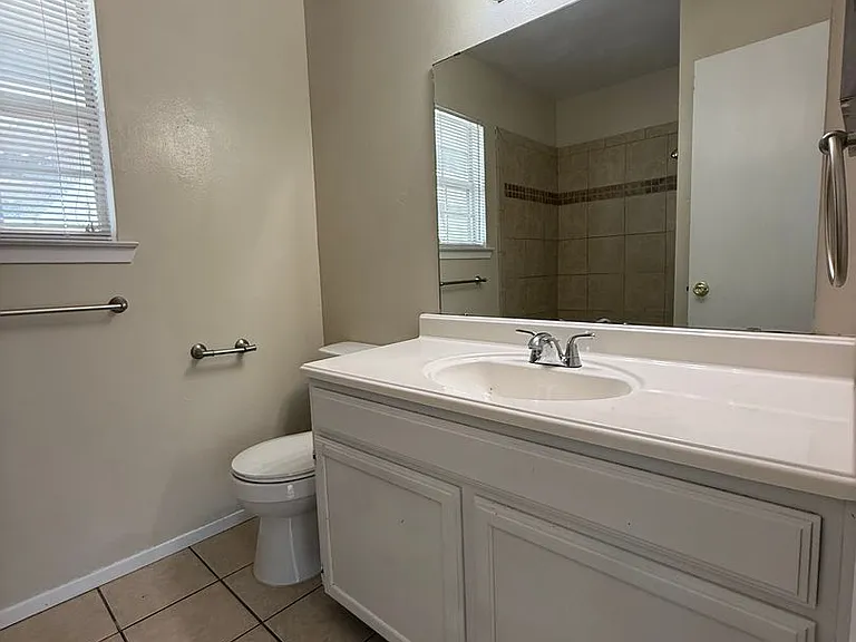 1001 Todd Ln — Photo 14