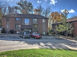 411 Woodside Trl #D-6, Decatur, IL 62521