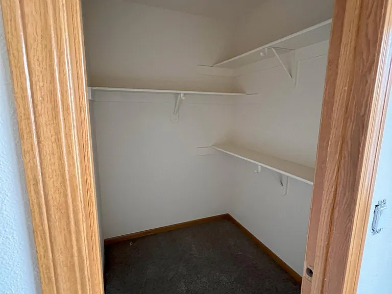 554 Dennison Ave — Photo 14