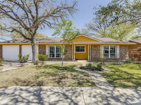 41 Regents Park, Bedford, TX 76022