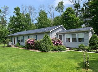 1002 Griggs St, Clarks Summit, PA 18411
