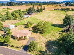 33973 Market Rd, Creswell, OR 97426