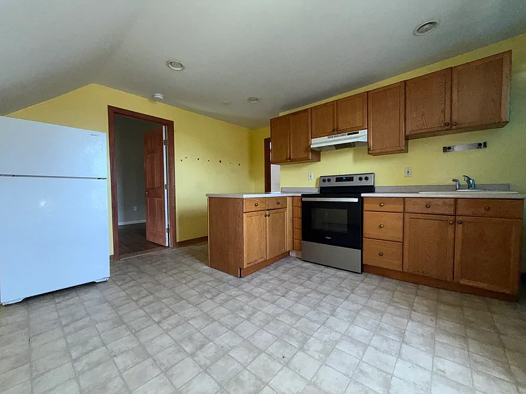 126 Orchard St #3 — Photo 7