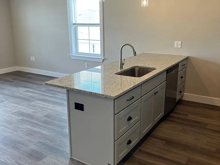 Salem Run Apartments Phase 2 — Photo 42