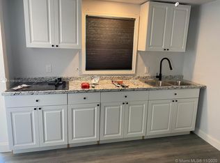 1223 SW 128th Ave #7, Miami, FL 33184