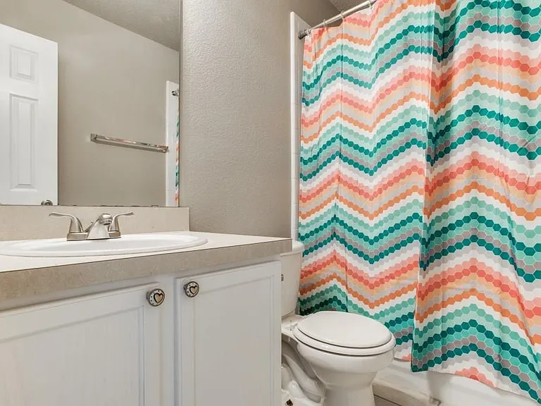 2405 Tailburton Ct — Photo 21