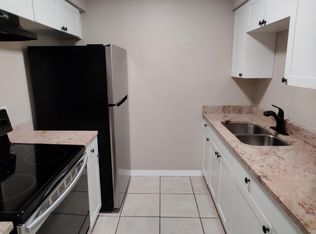 2325 Crawford St, Fort Myers, FL 33901