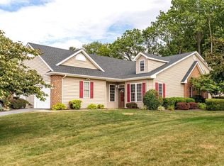 422 Silver Oaks Dr, Harrisonburg, VA 22801