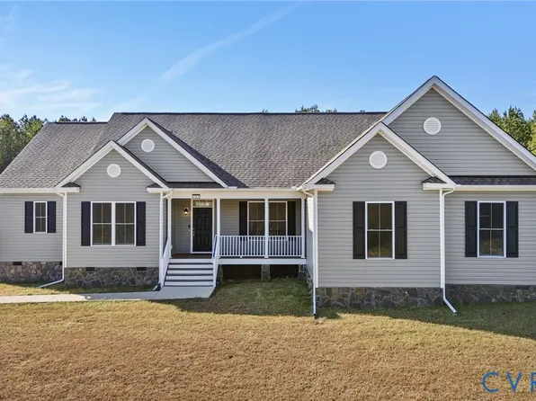 265 Morris Town Cir, La Crosse, VA 23950