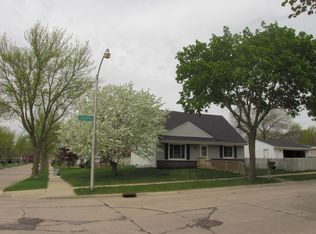 8291 N Joseph Ave, Milwaukee, WI 53224