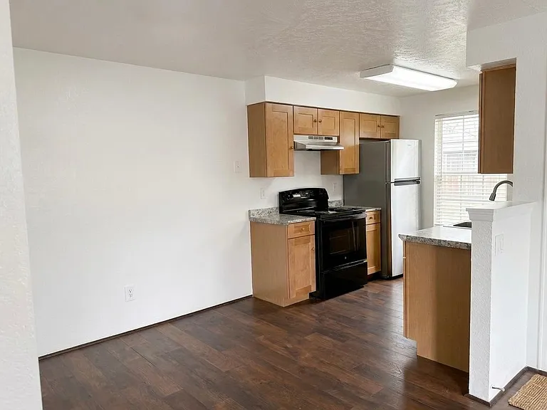 11961 Bellaire St #A — Photo 12
