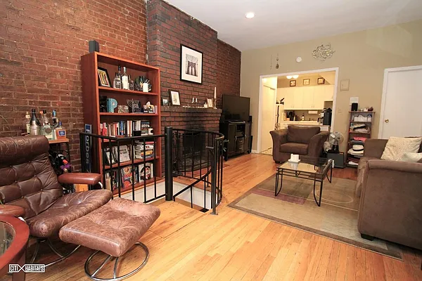 Rented by Citi Habitats | media 20