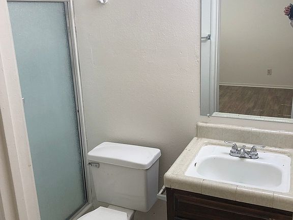 5th image of 1100 N Mooney Blvd #1104