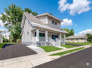 1747 Oneida St, Schenectady, NY 12308