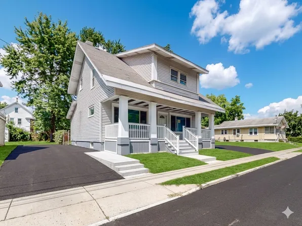 1747 Oneida St, Schenectady, NY 12308