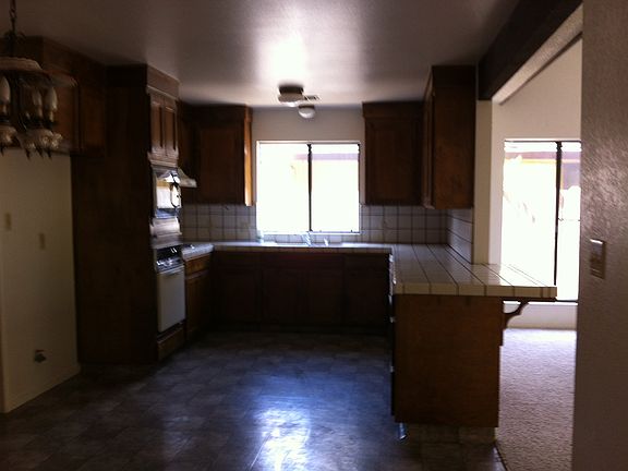 5th image of 6134 N Orchard St
