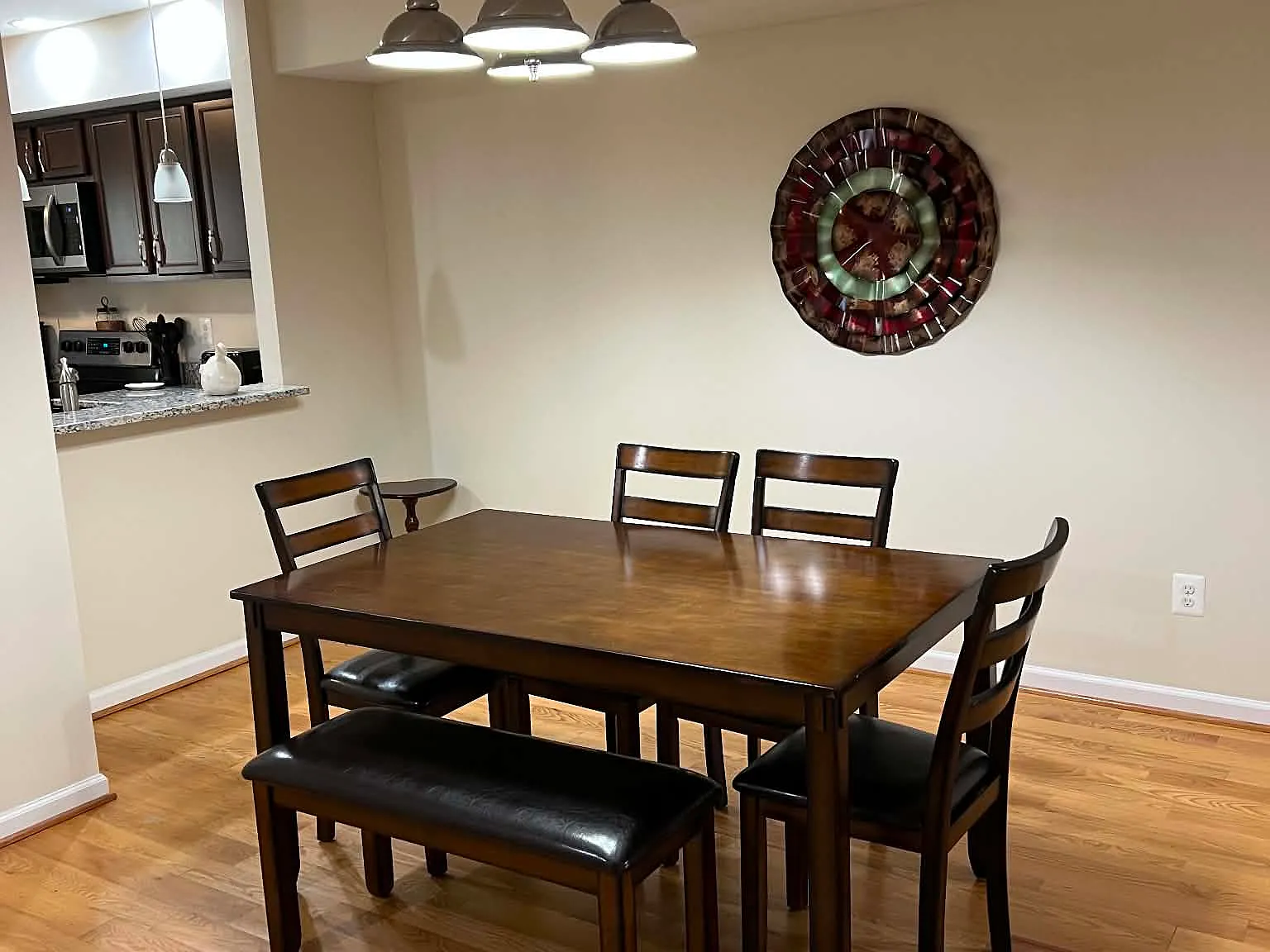 4 bed, 2600 sqft, $5,000 — Photo 4