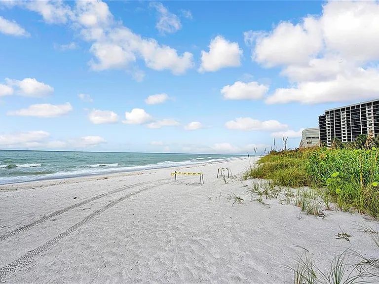 10701 Gulf Shore Dr #1002 — Photo 35