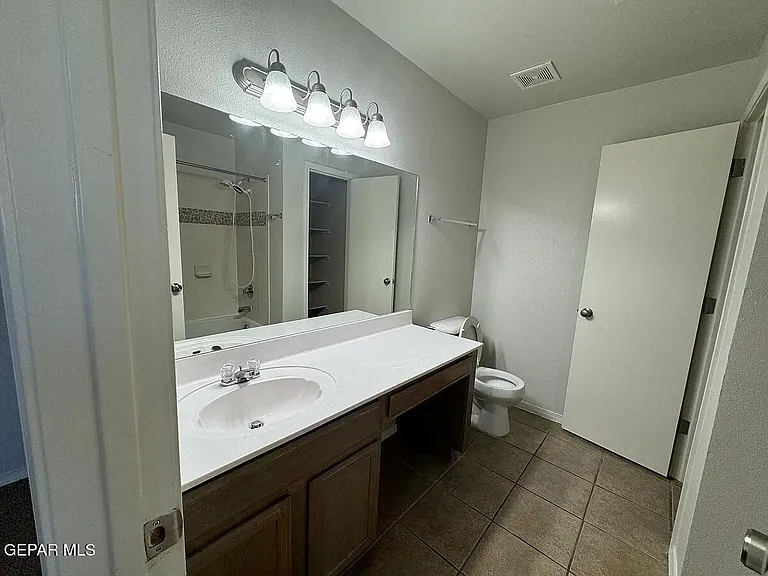 10041 Paloma Dr — Photo 30