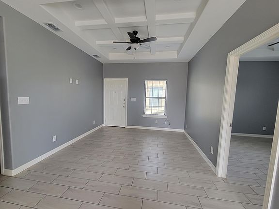 3rd image of 1100 W Sunset Valley St #2