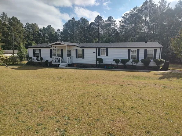 108 Debbie Ln, Angier, NC 27501