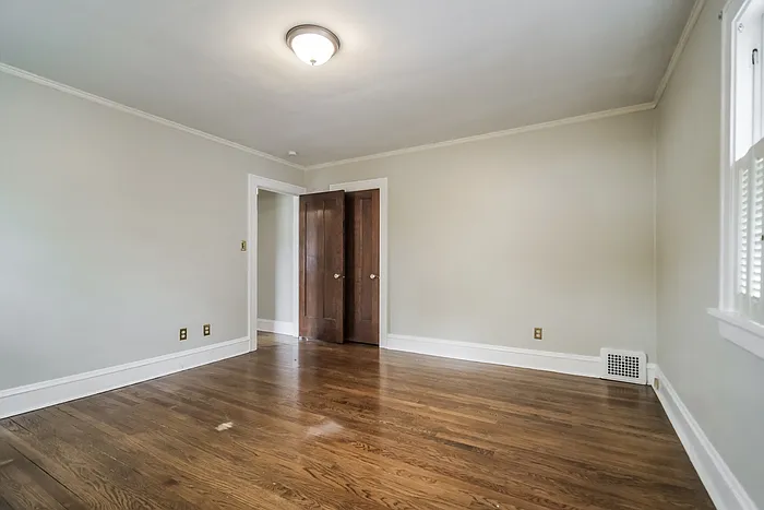 3 bed, 1.5 bath, 1522 sqft, $2,175 — Photo 4