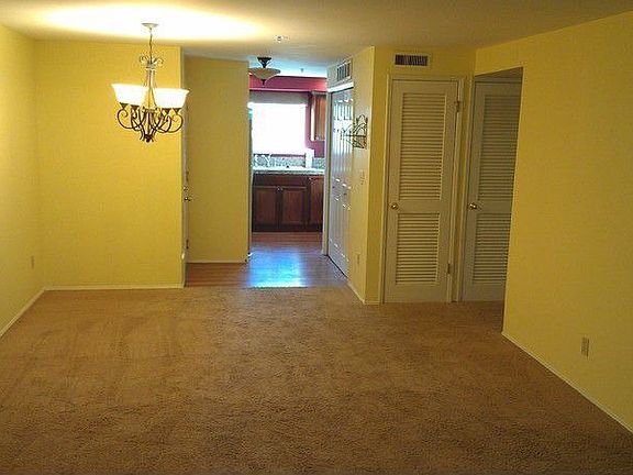 2nd image of 250 NW Dogwood St APT D103