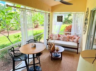 337 Emerald Bay Cir UNIT U1, Naples, FL 34110
